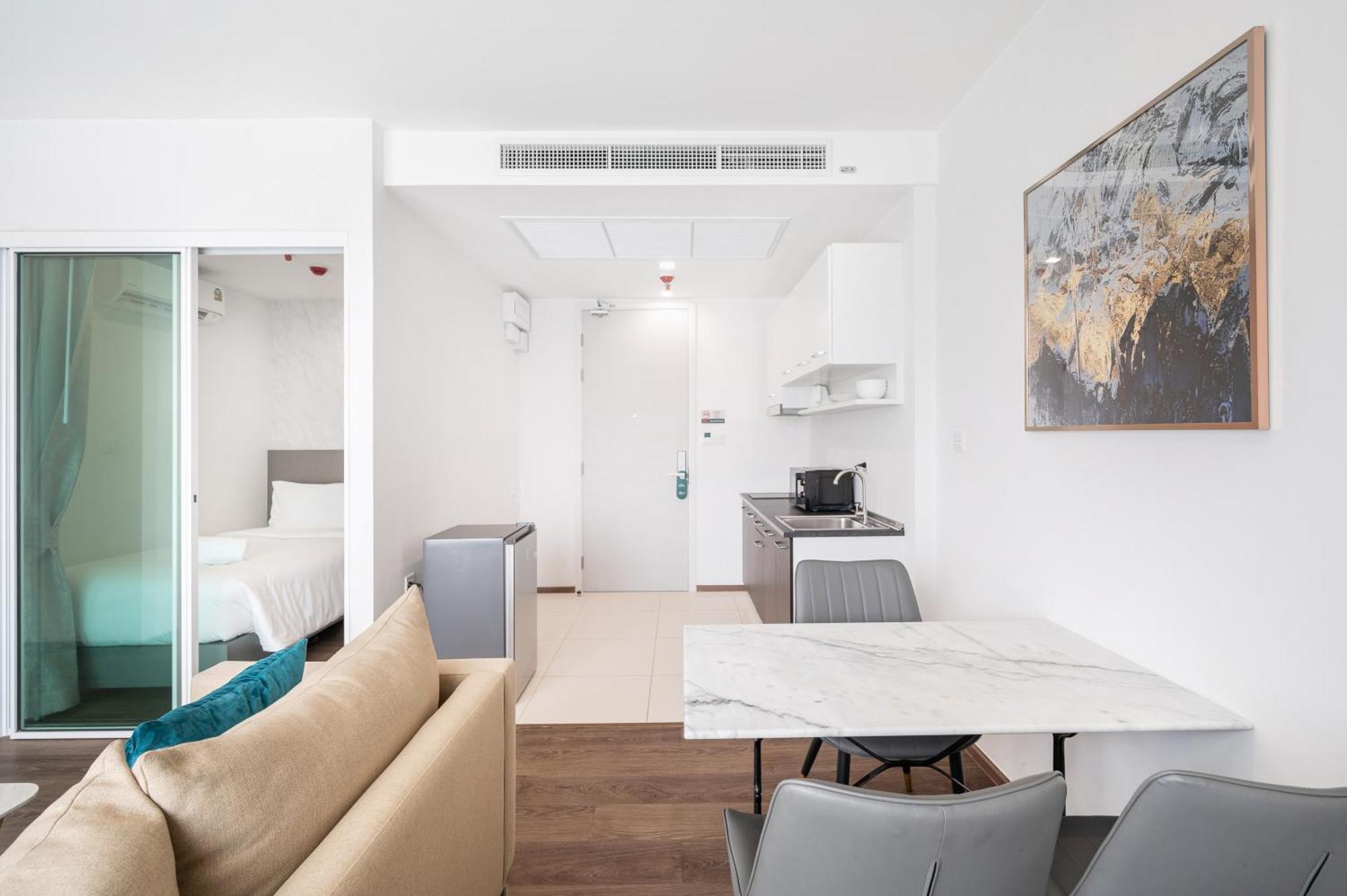 The Rich Residence Sukhumvit Nana Bangkok Ngoại thất bức ảnh
