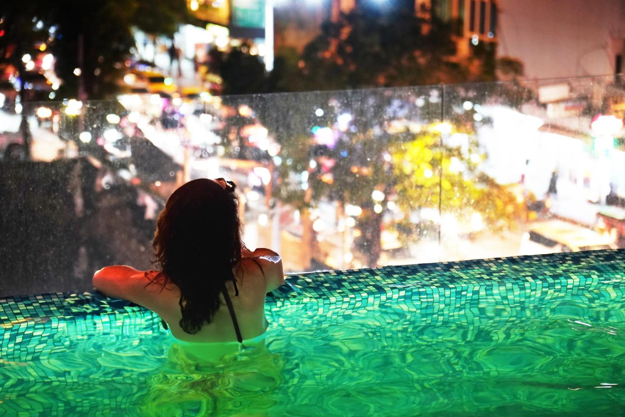 The Rich Residence Sukhumvit Nana Bangkok Ngoại thất bức ảnh